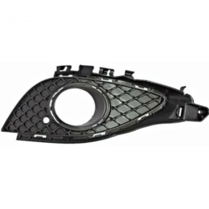 Mercedes A Class Ön Sis Lamba Kapağı Delikli Sağ 2011-- (Oem No:  A1768850622)