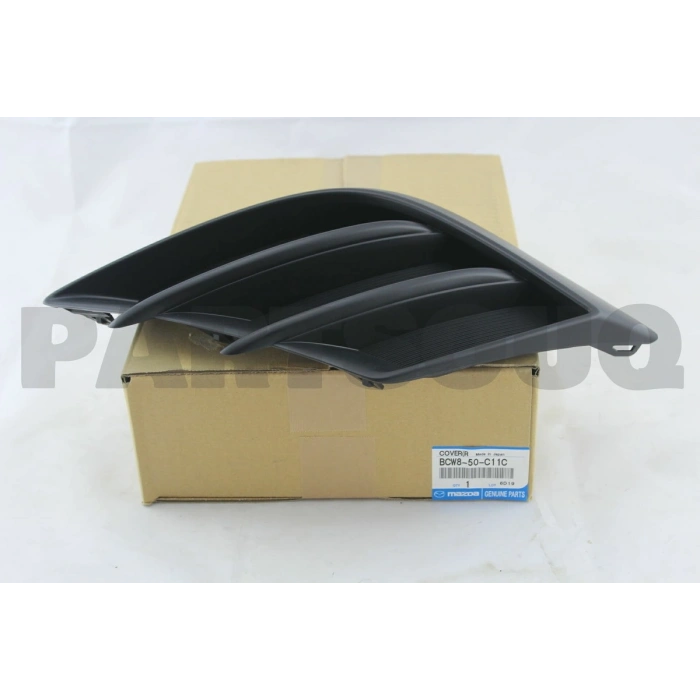 Mazda 3 Ön Sis Lamba Kapağı Siyah Sağ 2009 (Oem No:  Bcw8-50-C11C)