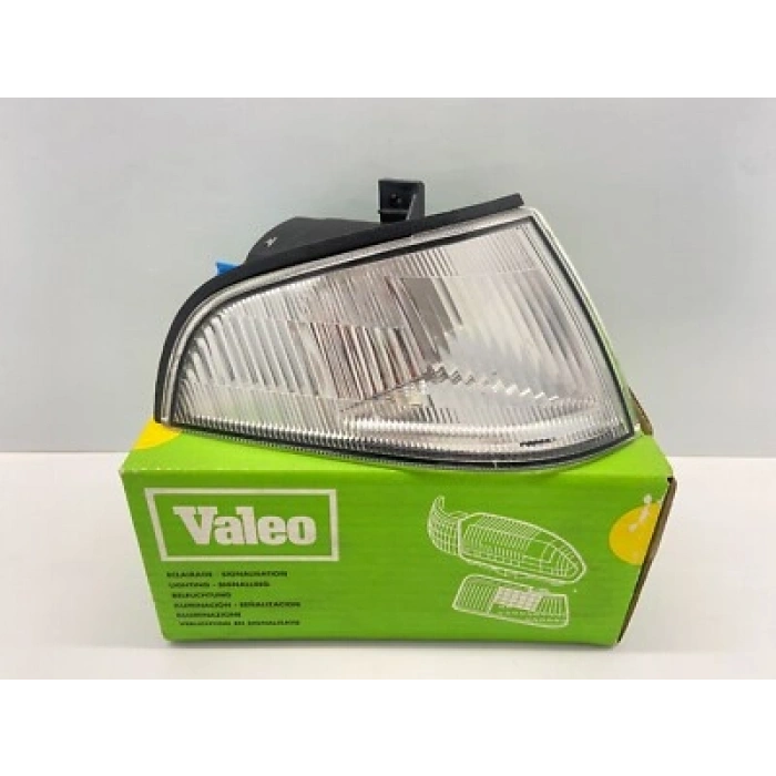 Rover 200 Ön Sinyal Beyaz Sağ 1993--1995 (Oem No:  Xbd10060)