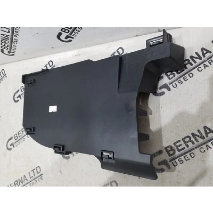 Renault Clio Ön Plakalık 2016- (Oem No:  623125242R)