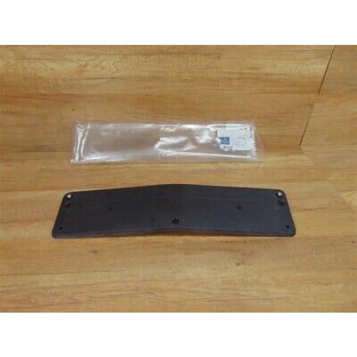 Mercedes E Class Ön Plakalık 2007  (Oem No:  A2118170178)