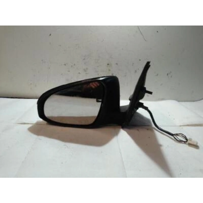 Toyota Auris Dikiz Aynası Elektrikli Isıtmalı Katlanır Sinyalli Astarlı Sol 2012- (Oem No:  8794002E50)