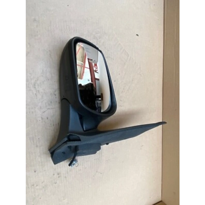 Ford Fusion Dış Ayna Elektrikli Isıtmalı Astarlı Sol 2005  (Oem No:  6N1117683Af)