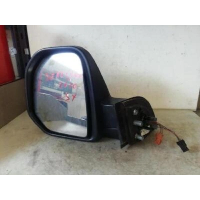 Peugeot Partner Dış Ayna Manuel Sol 1997 2007 (Oem No:  8153Hl)
