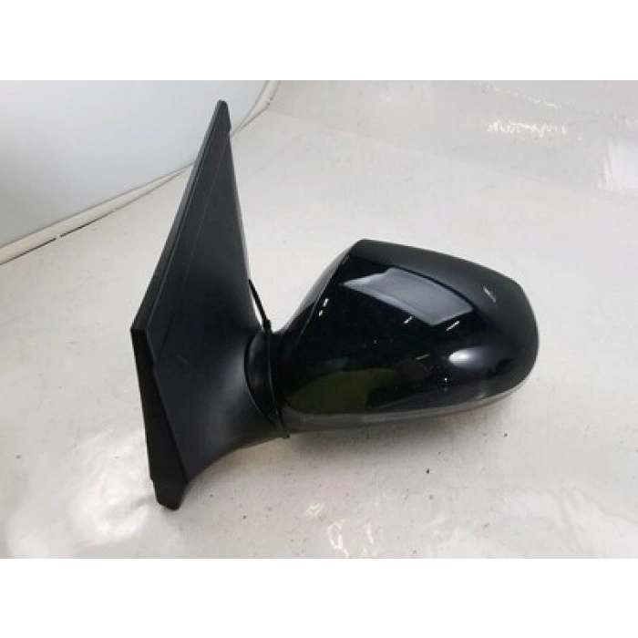 Hyundai İ10 Dış Ayna Elektrikli Isıtmalı Sinyalli Sol 2013-2016 (Oem No:  87610B9020)