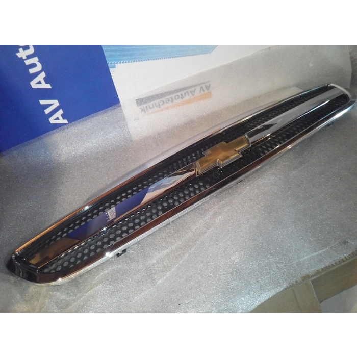 Dacia Lanos Ön Panjur 2000- (Oem No:  96339429)