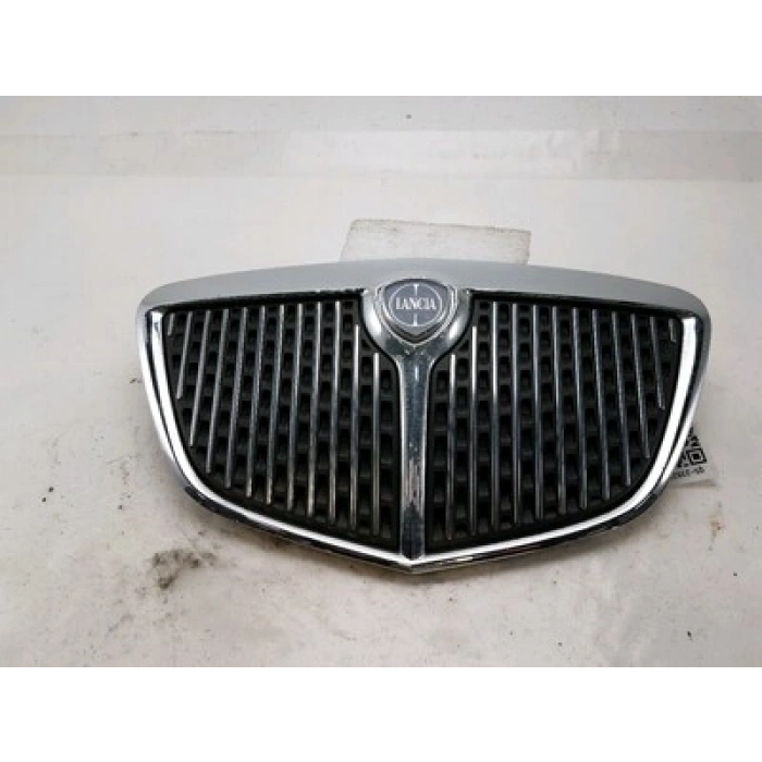 Lancia Ypsılon Ön Panjur 2007- 2009 (Oem No:  735463330)