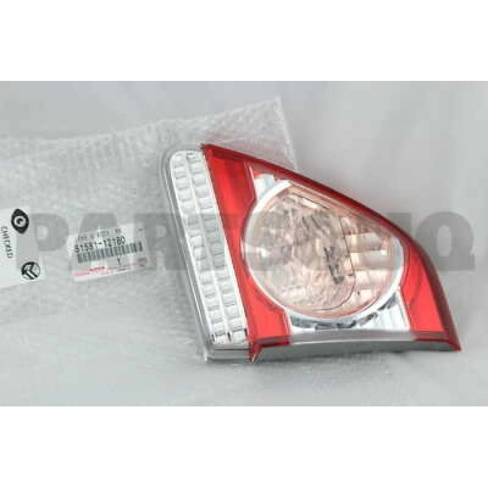 Toyota Corolla Arka Stop İç Sedan Sağ 2010-2013 (Oem No:  8158112180)