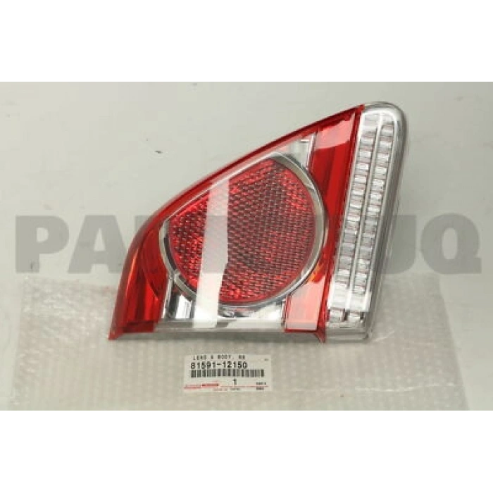 Toyota Corolla Arka Stop İç Sisli Sedan Sol 2010-2013 (Oem No:  8159112150)