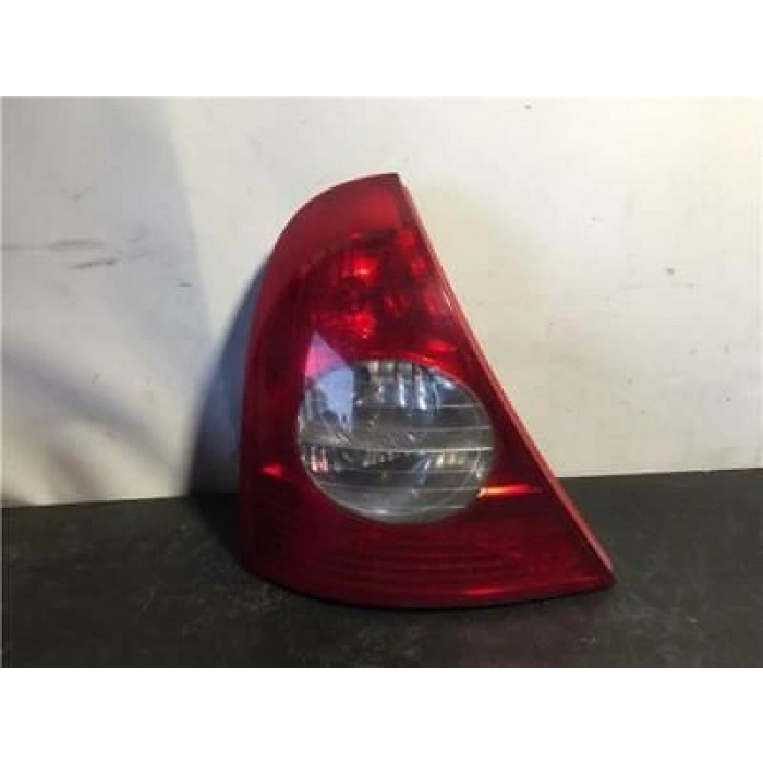 Renault Clio Arka Stop Hatchback Sol 2001-2005 (Oem No:  8200071413)
