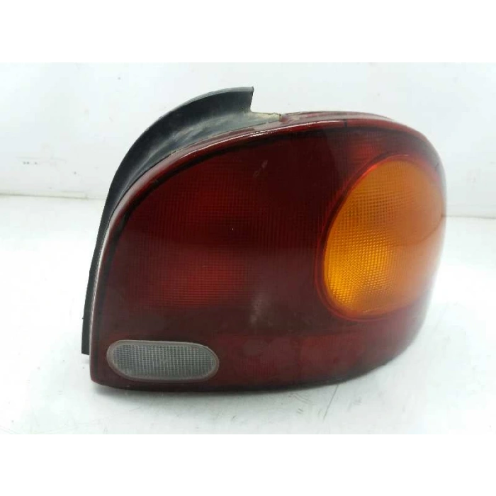 Hyundai Accent Arka Stop Sağ 1995-1997 (Oem No:  9240222010)