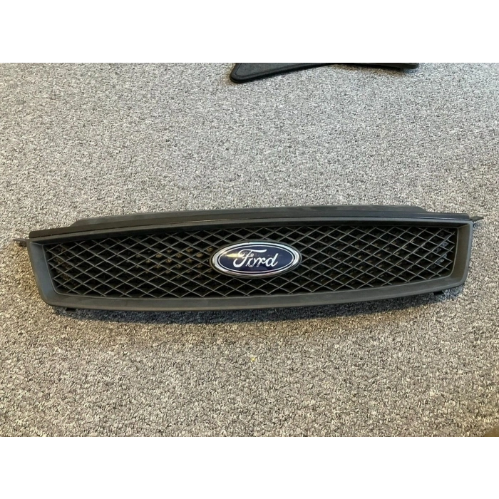 Ford Focus Cmax Ön Panjur 2004- (Oem No:  3M51R8200An)