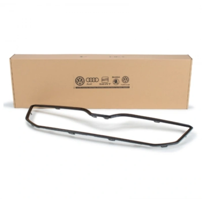 Skoda Octavia Ön Panjur 2013-2016  (Oem No:  5E0853761Af9R)