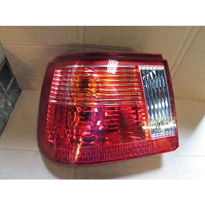 Seat İbiza Arka Stop Sol 1999-2002 (Oem No:  6K6945111G)