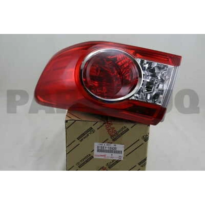 Toyota Corolla Altıs Arka Stop Sağ 2010- (Oem No:  8155112A30)