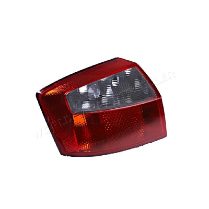 Audi A4 Arka Stop Sol 2001 2004- (Oem No:  8E5945217)