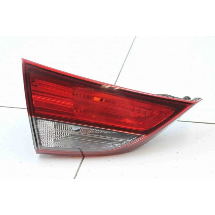 Hyundai Elantra Arka Stop İç Sol 2014-2015 (Oem No:  924033X220)