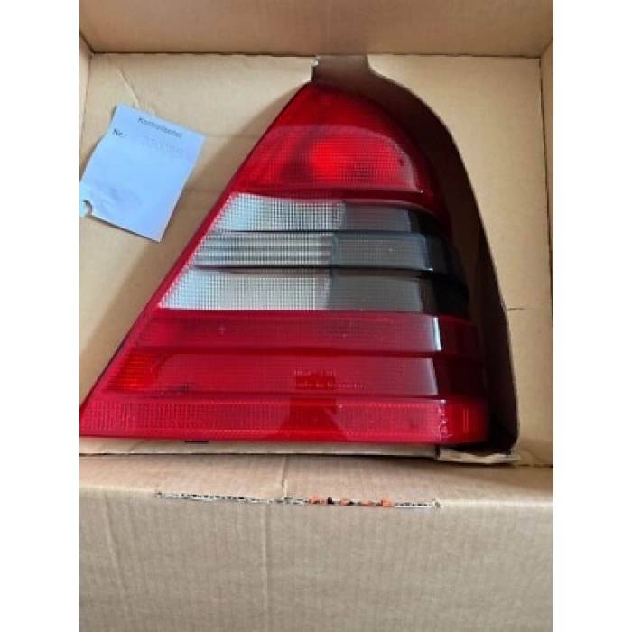 Mercedes C Class Arka Stop Komple Sağ 1993-2000 (Oem No:  A2028202266)