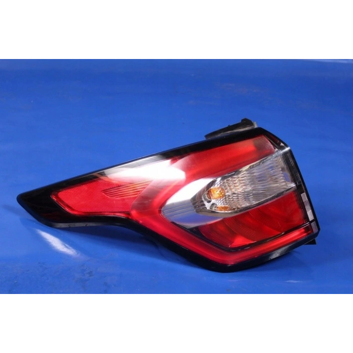 Ford Kuga Arka Stop Ledlı Nikelaj Sol 2016- (Oem No:  Gv4113405Aj)