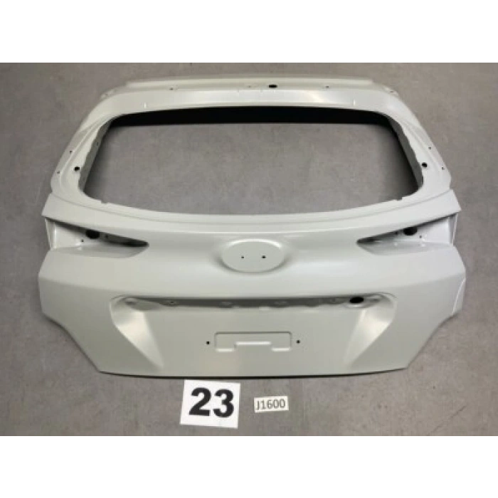 Hyundai Kona Bagaj Kapağı 2017- (Oem No:  73700J9011)