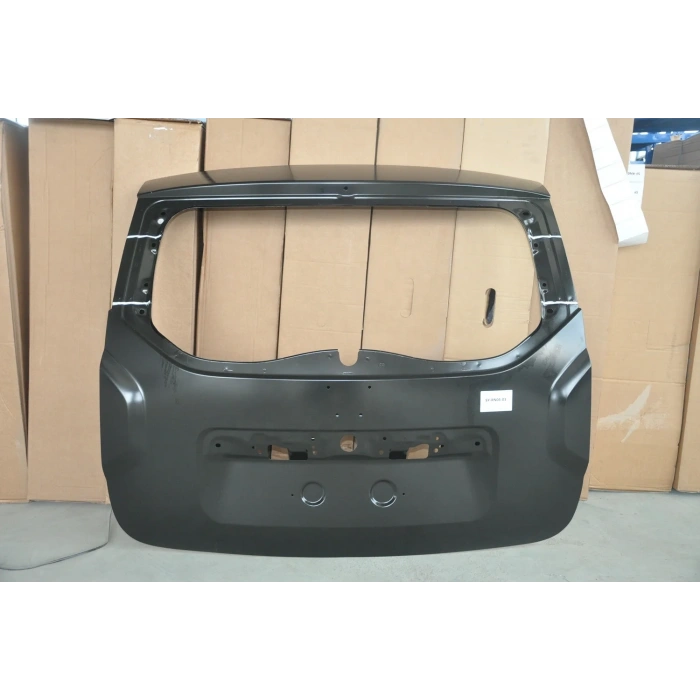 Dacia Duster Arka Bagaj Kapağı 2009-  (Oem No:  901005006R)