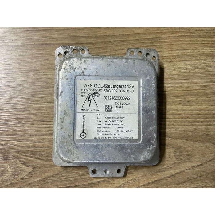 Mercedes E Class 2016- Stop Lambası Dış Sağ  (Oem No:A2139065209)