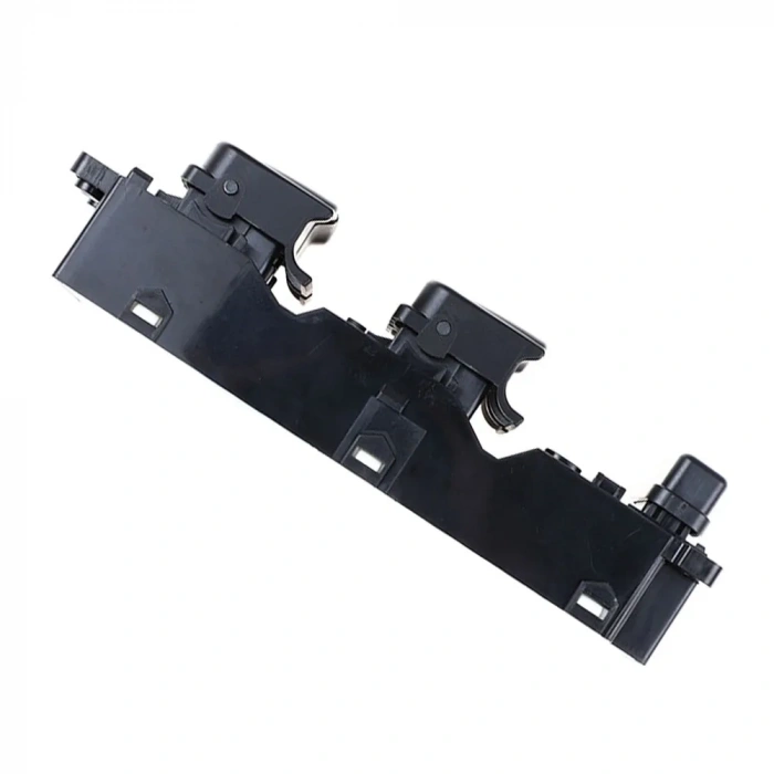 Hyundai  İ20   2013-2014; Ön/Arka Cam Düğme Butonu Sağ Oem No: (93570-1J100)