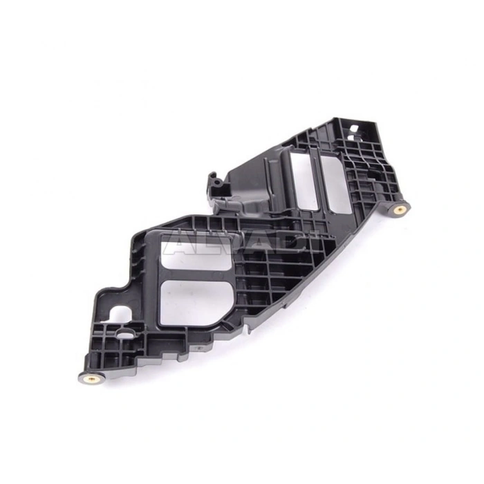 Volkswagen Golf/Jetta Station Wagon İç Tampon Braketi Sağ 2009-  (Oem No:  5K0807228A)