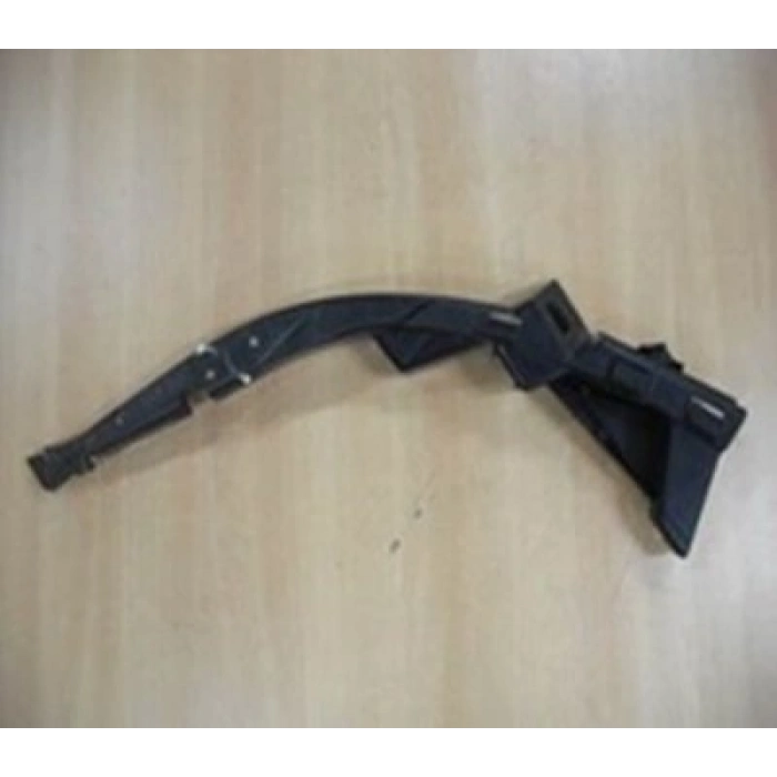 Volkswagen Passat Ön Tampon Demiri 2001-2005 (Oem No:  3B0807109A)