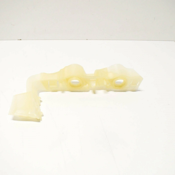 Audi A4 Ön Tampon Braketi Sol 2019- (Oem No:  8W0807283A)