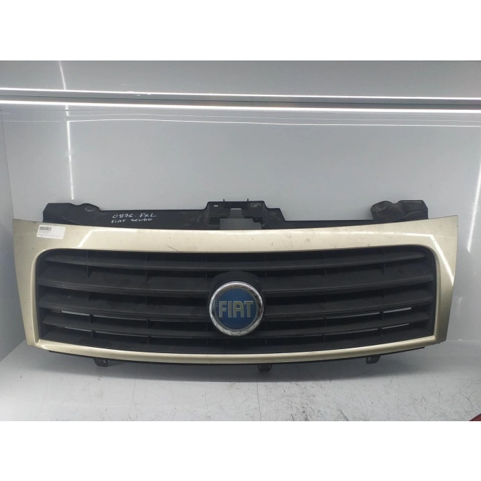 Fiat Scudo Ön Panjur Sıyah 2007  (Oem No:  1497652898)