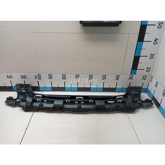 Ford Focus Ön Tampon Braketi Orta 2008- (Oem No:  8M5117E778Ae)