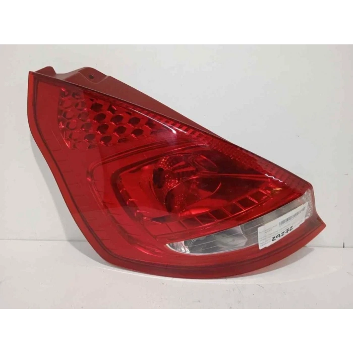 Ford Fiesta Arka Stop Sol 2008- (Oem No:  8A6113A603Ab)