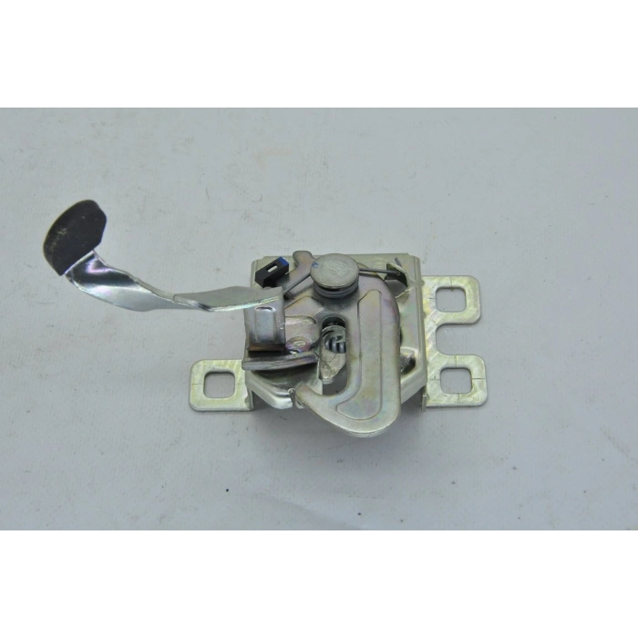 Fiat Doblo 2009- Motor Kaput Kilidi Oem No (51810895)