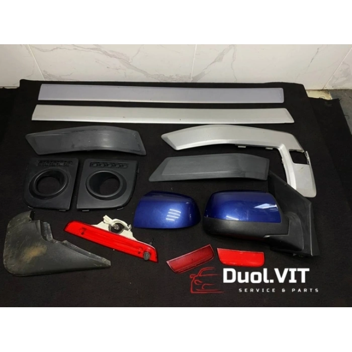 Ford Fusion 2006  Arka Tampon Kuşağı Des.Sol  (Oem No:6N1117D752Ab55Mw)