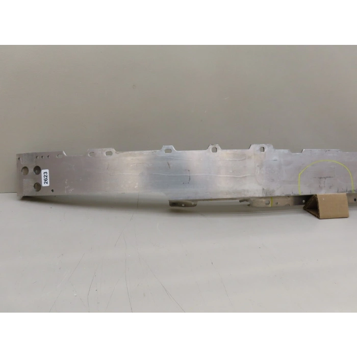 Mercedes C Class Ön Tampon Demiri Aluminyum 13 (Oem No:  A2056202034)