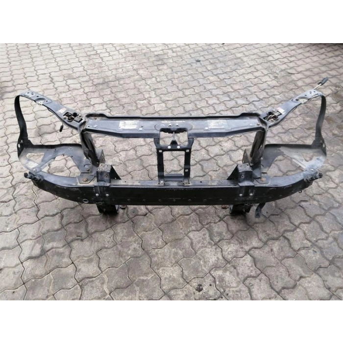 Mercedes E Class Ön Tampon Demiri 2003--2005 (Oem No:  A2206201086)