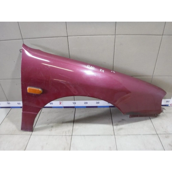 Nissan Almera Ön Çamurluk Sağ .1996-2000  (Oem No:  6310090J30)