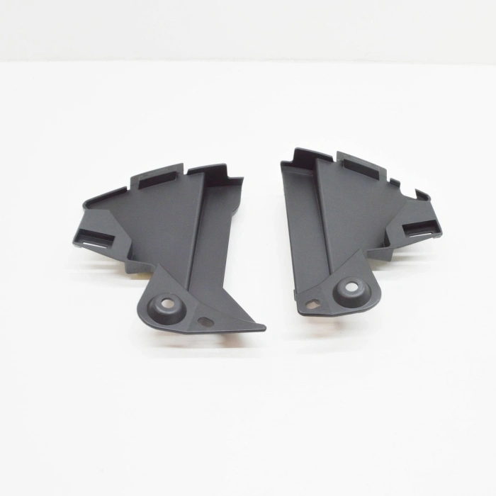 Renault Clio Ön Tampon Köşe Braketi Set 2020 (Oem No:  628106602R)