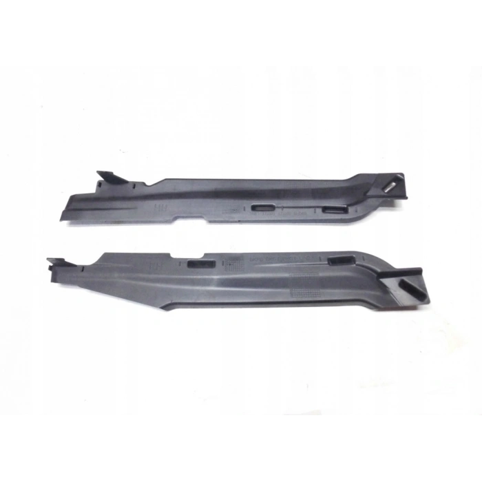 Renault Megane Ön Tampon Braketi Üst Set 2016- (Oem No:  623123043R)