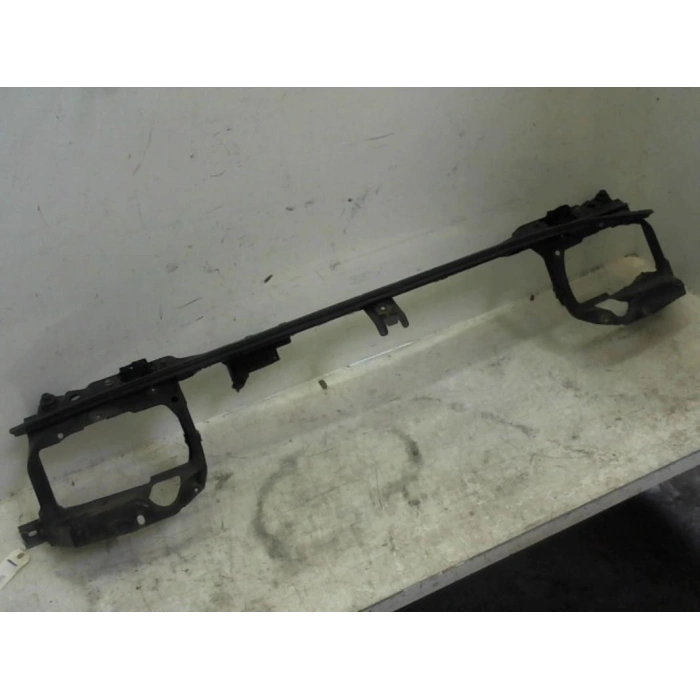 Renault Espace Ön Panel 1996 -2001  (Oem No:  6025309147)