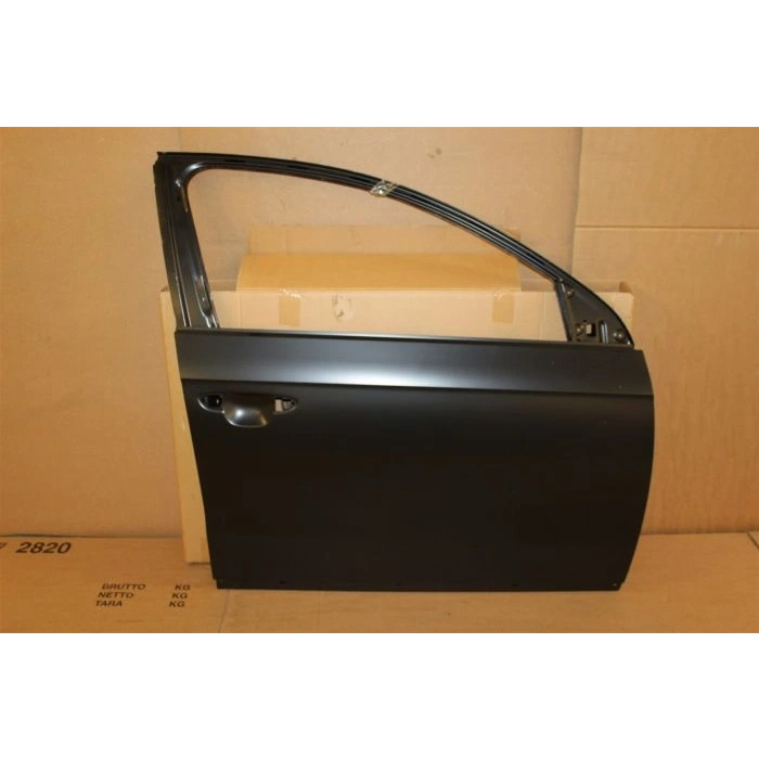 Volkswagen Passat Ön Kapı Sağ 2011-2014 (Oem No:  3Aa831056)