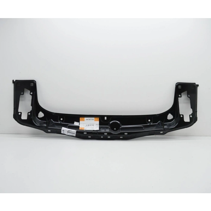Bmw 4 Serı- F36- 2013-2018; Ön Panel Üst Parça Oem No: (51647245786)