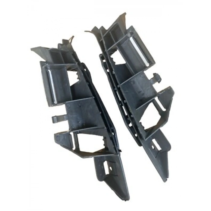 Peugeot 307 Ön Tampon Braketi Sol 2001-2005 (Oem No:  741634)