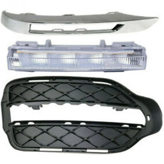 2012-2015 Mercedes Glk X204 Sis Lamba Kapağı Sağ Siyah (Tw) (Adet) (Oem No:2048857223)