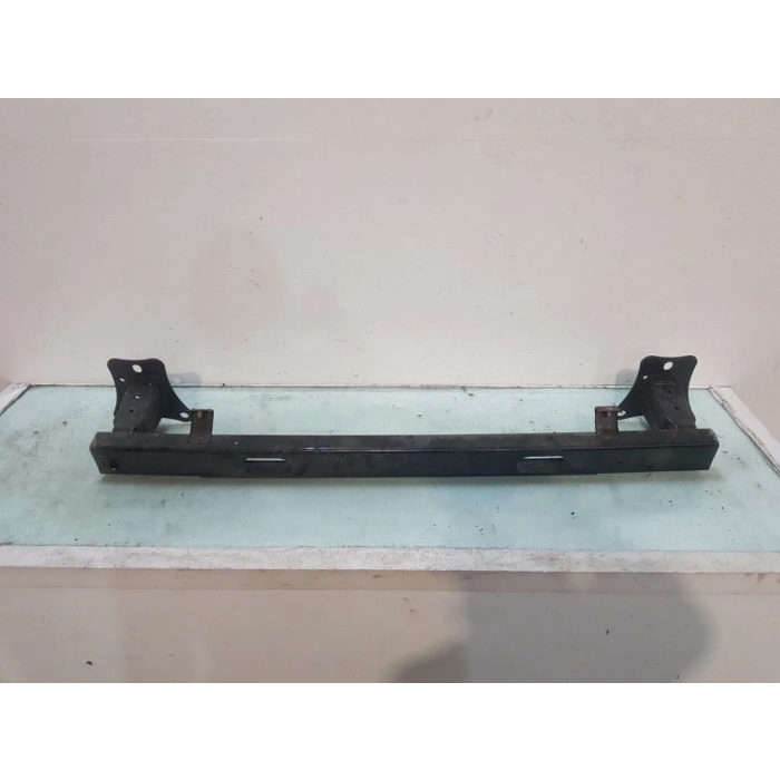 Peugeot Partner/Rifter/Berlingo Arka Tampon Demiri 2018- (Oem No:  9822105380)