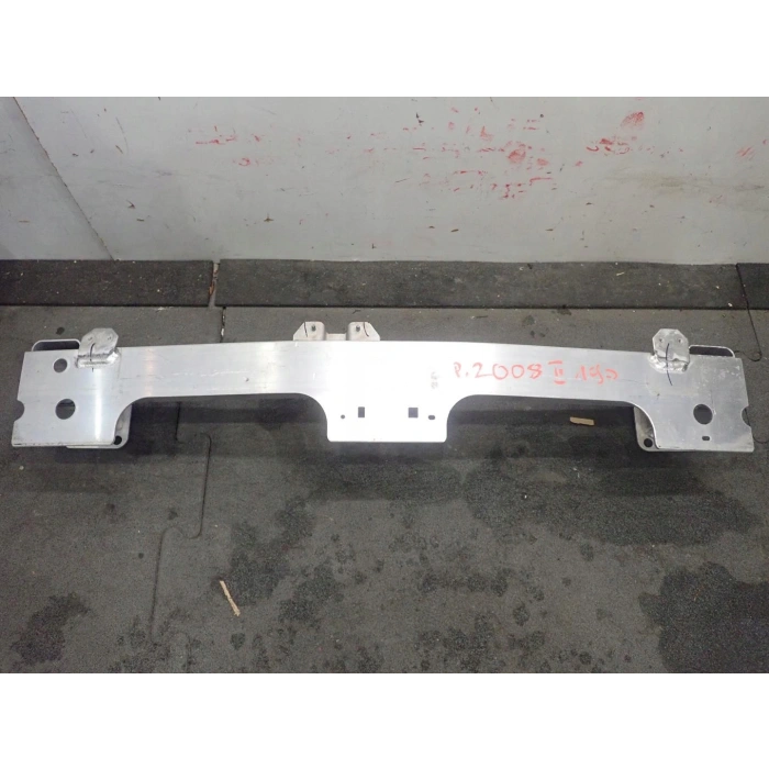 Peugeot 2008 Ön Tampon Demiri Alümunyum 2019- (Oem No:  9826115680)