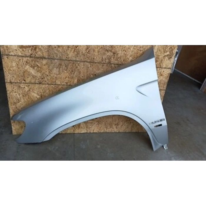 Bmw X5 Ön Çamurluk Sol 2000-2003 (Oem No:  41357000385)
