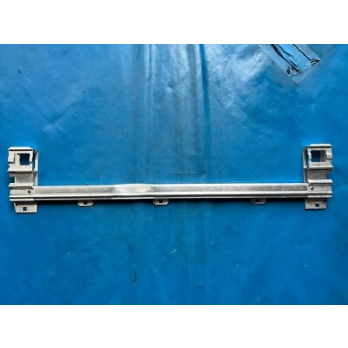 Mini Cooper F56/F55-Bmw X1 X2 Ön Tampon Demiri Alt Aluminyum 2014-2019 (Oem No:  51117301605)