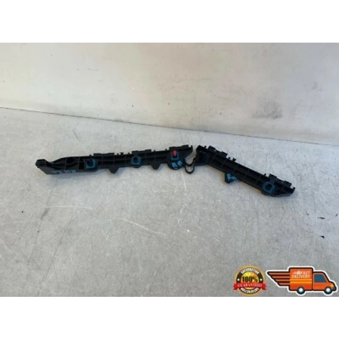 Toyota Rav 4 Arka Tampon Braketi Köşe Sağ 2019- (Oem No:  521550R070)